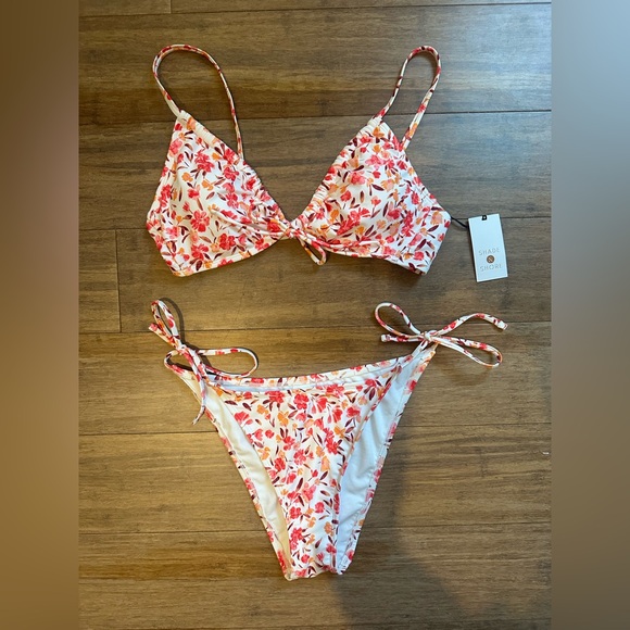 NWT Shade & Shore Pink Ditsy Floral Bikini - Picture 5 of 9